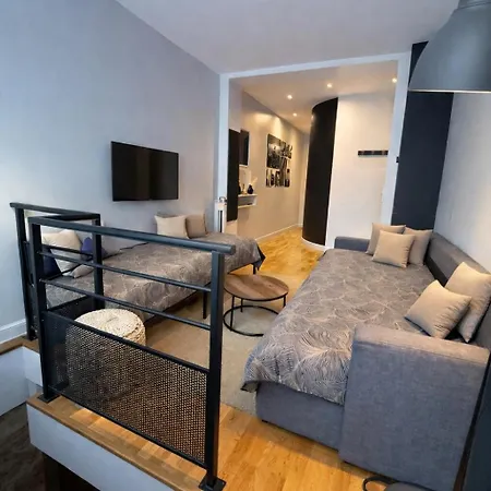 Apartment Near Pantheon